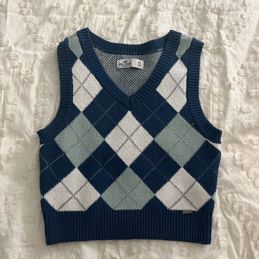 Hollister vest